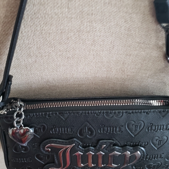 Juicy Couture Embossed Black Wristlet Bag - Picture 6 of 9